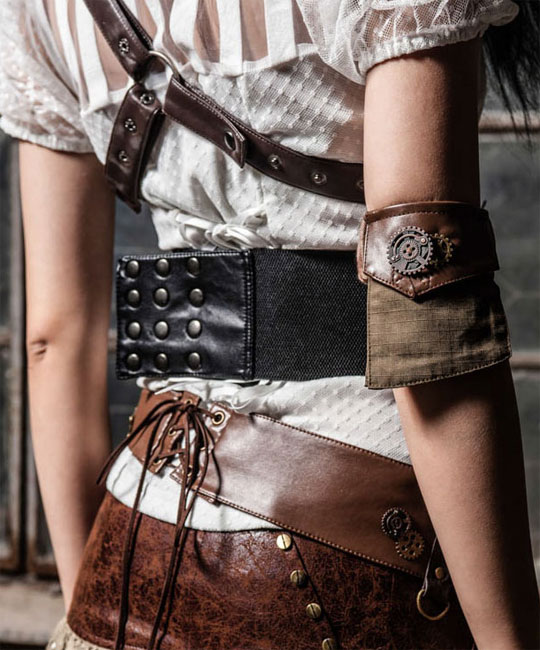 Steampunk Gürtel mit Uhr schwarz