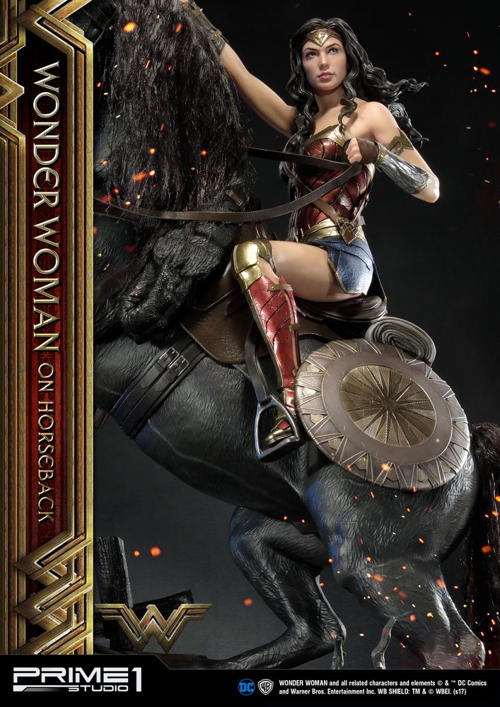 Wonder Woman Statue Wonder Woman on Horseback 138 cm