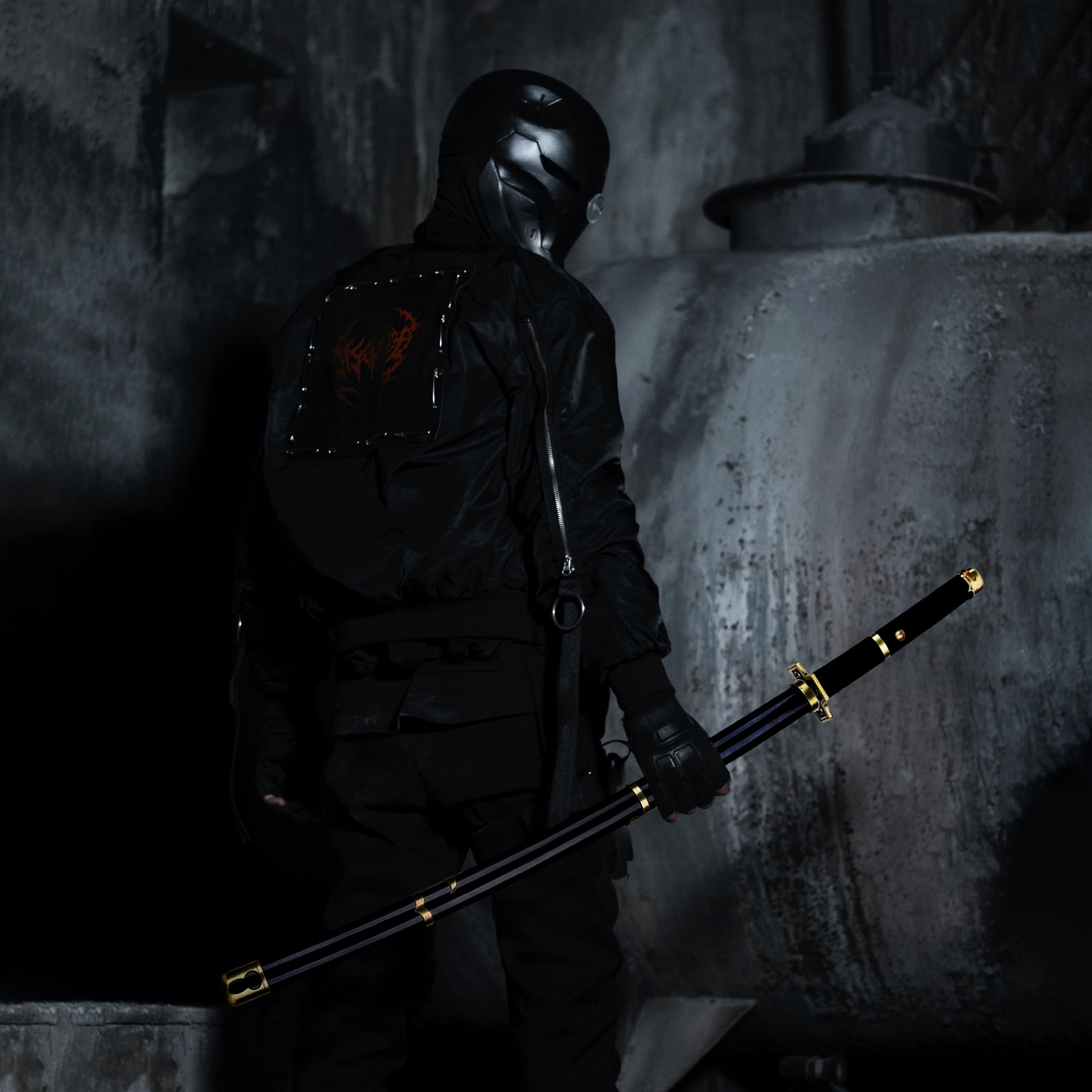 One Piece - Roronoa Zoro Yubashiri Katana aus Holz mit Scheide
