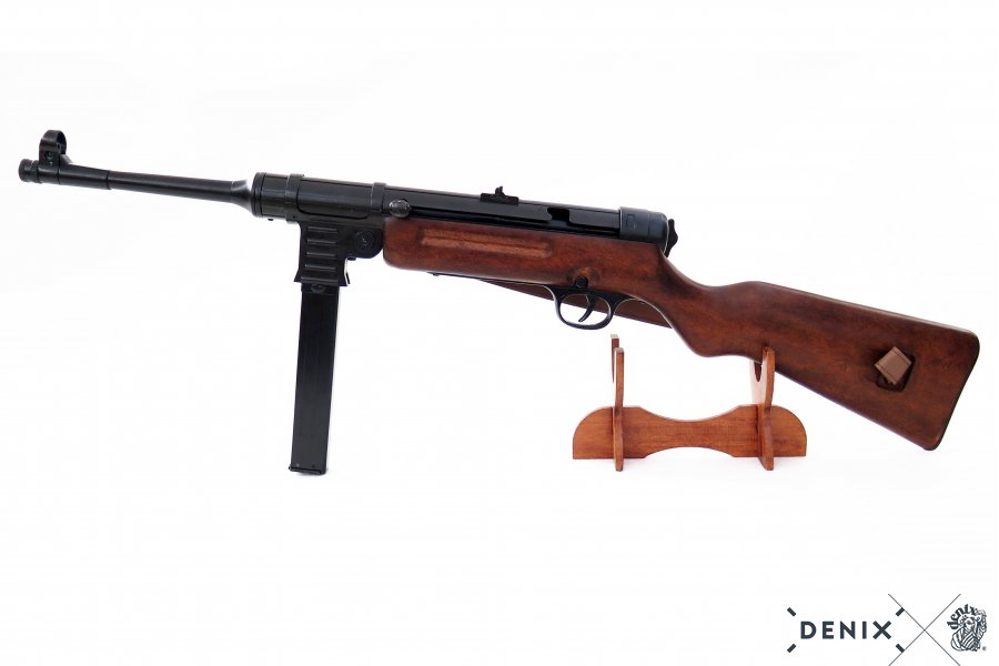 Deutsche MP 41 „Schmeisser“ mit Gurt aus Metall, Holzschaft, 9 mm, 2.WK