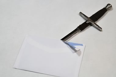 William Wallace Brieföffner mit Ständer