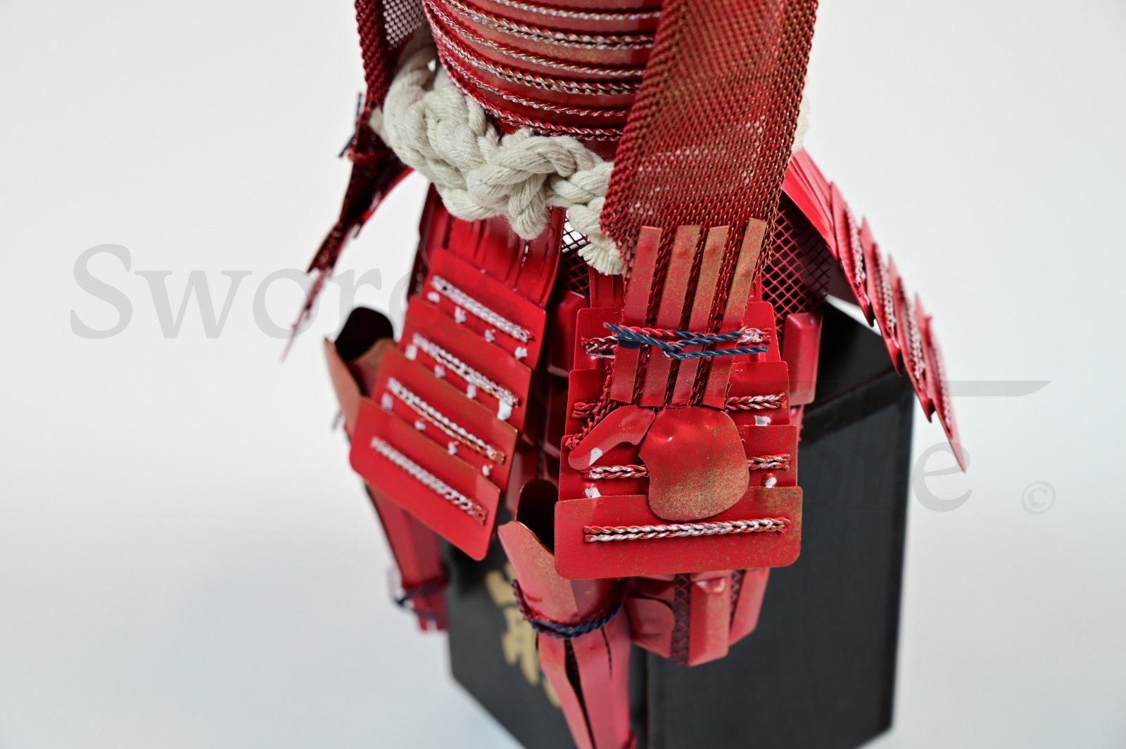 Japanische Samurai Rüstung Miniatur, Rot
