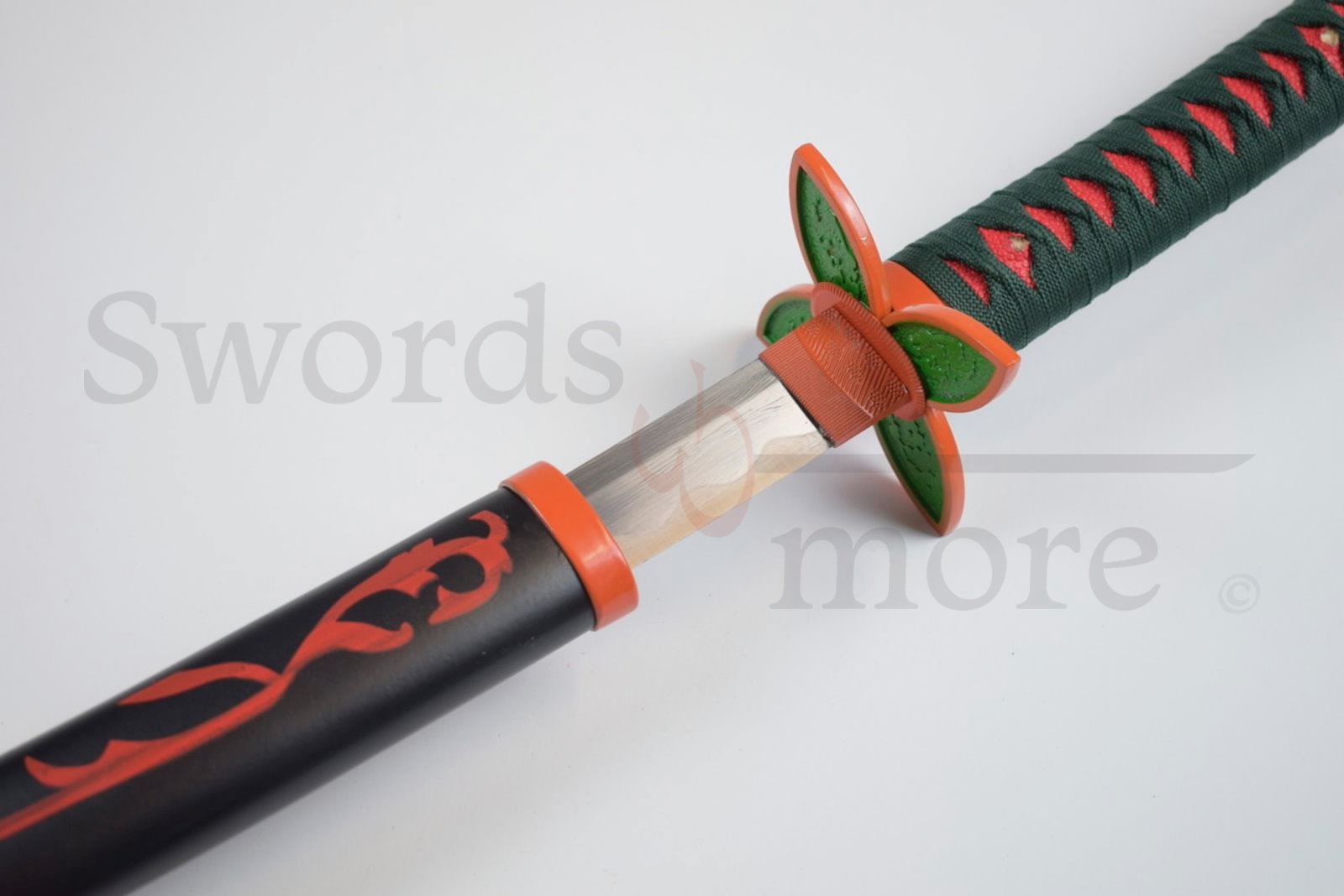 Demon Slayer: Kimetsu no Yaiba - Kochou Shinobu Schwert - handgeschmiedet und gefaltet, Set