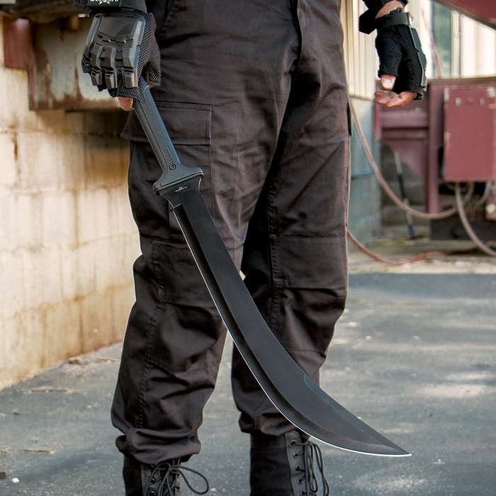 Combat Commander Thai Nagi Schwert