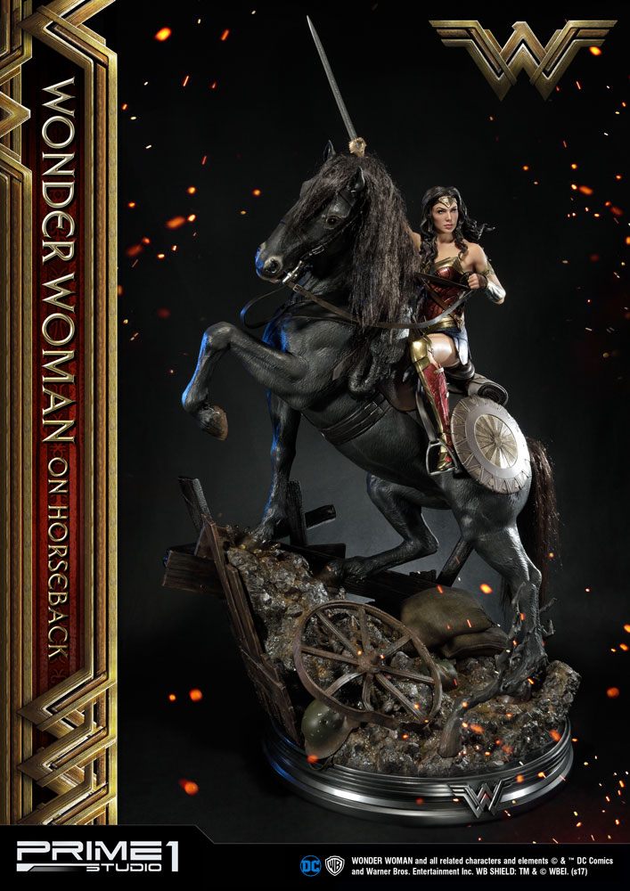 Wonder Woman Statue Wonder Woman on Horseback 138 cm