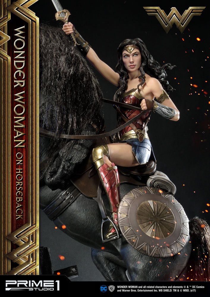 Wonder Woman Statue Wonder Woman on Horseback 138 cm