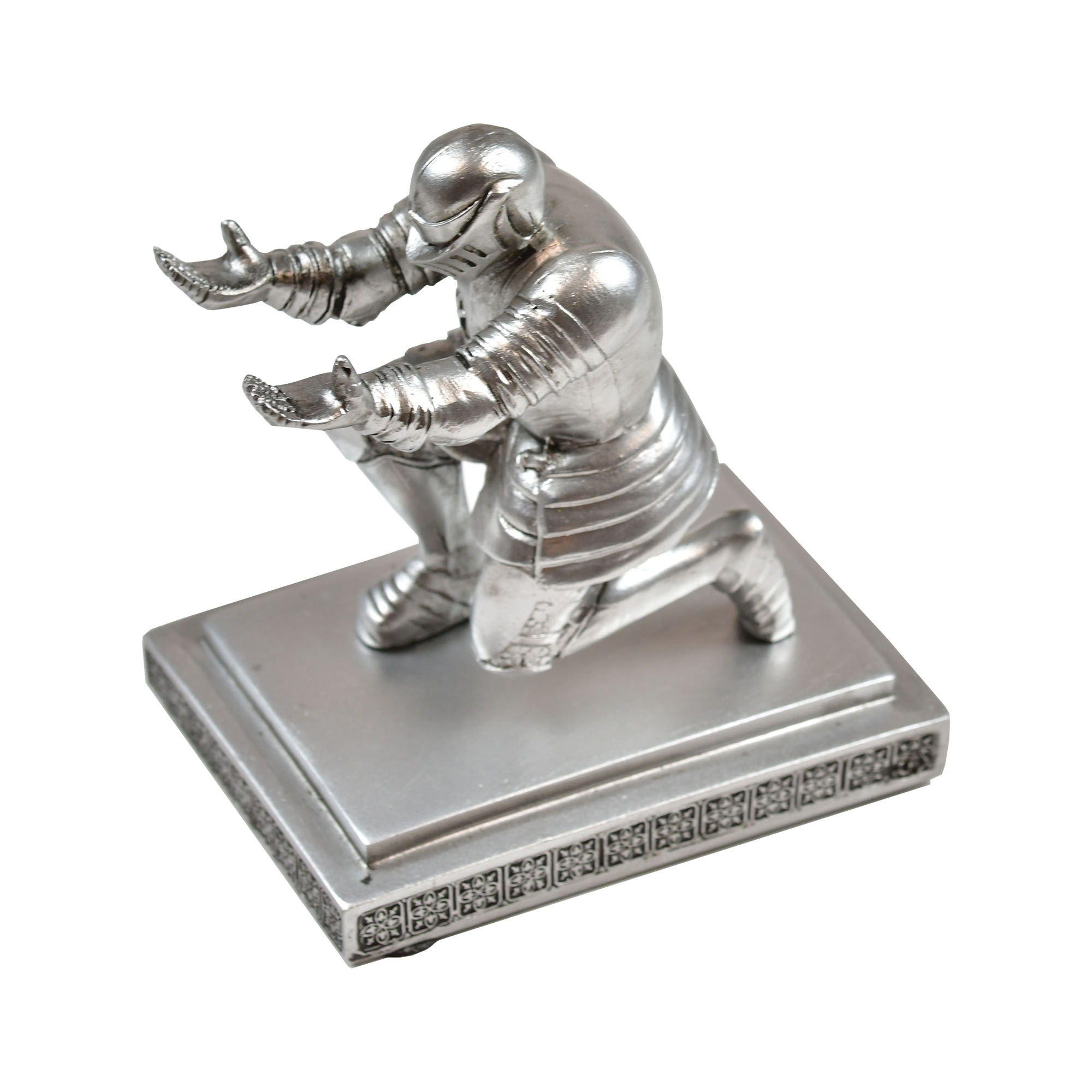 Ritter Figur – Halter für Brieföffner, Knieender mittelalterlicher Ritter