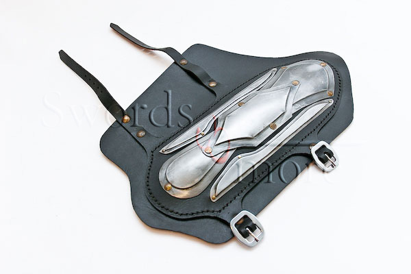 Leder und Stahl Armschienen