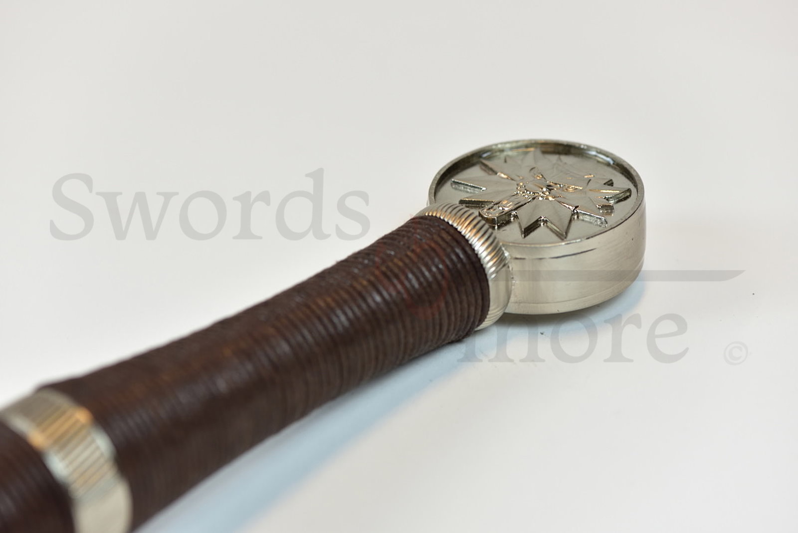 Witcher - Gefaltetes Stahl Schwert mit Scheide, handgeschmiedet Blutdamast Edition
