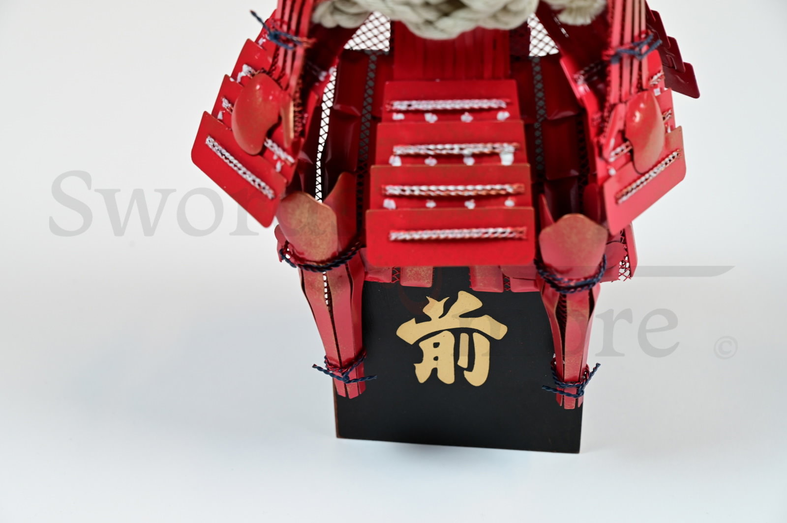 Japanische Samurai Rüstung Miniatur, Rot