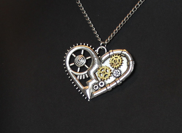 Steampunk Anhänger mit Kette - Herz