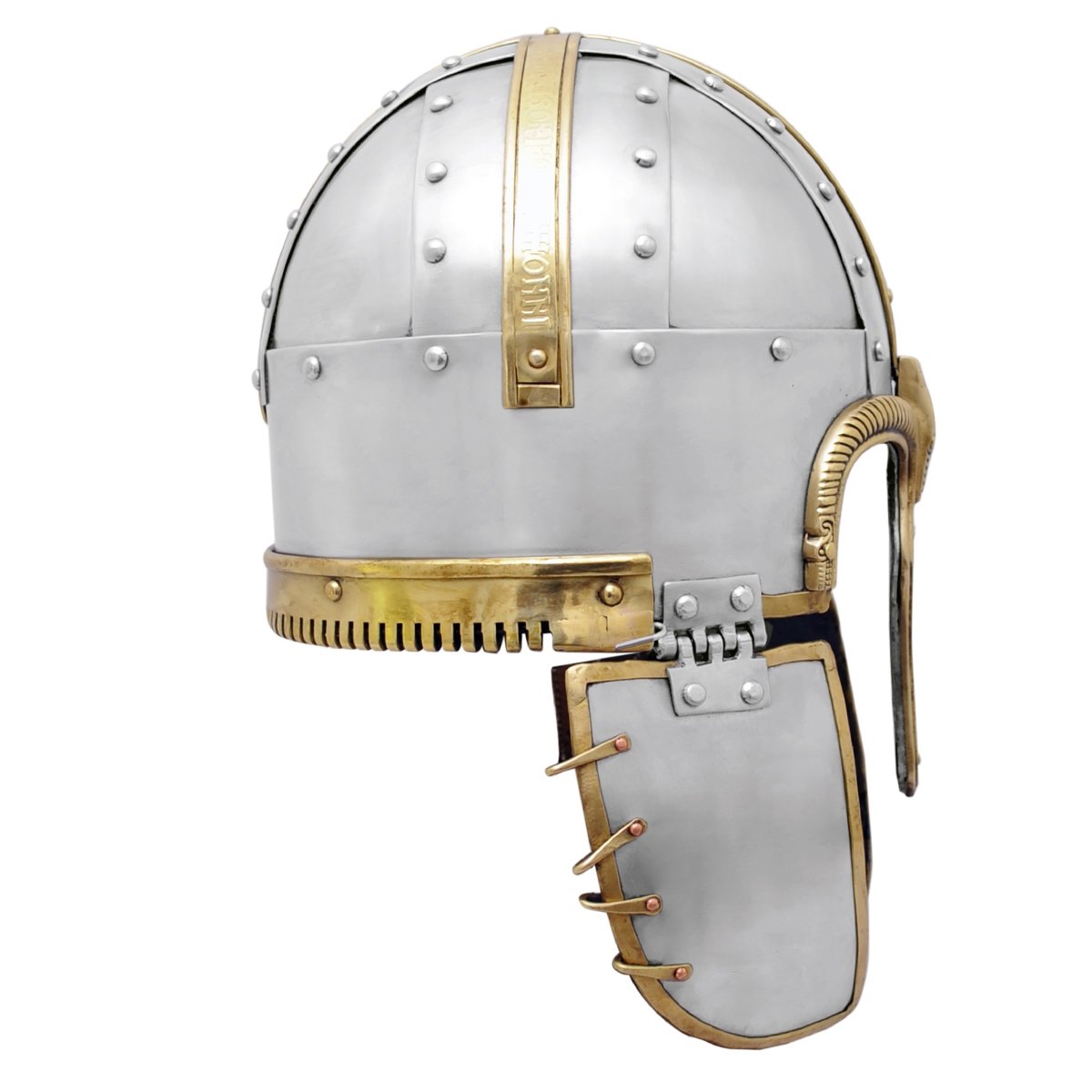 Coppergate Helm (vernietete Brünne) – frühes 7. Jahrhundert, Größe L