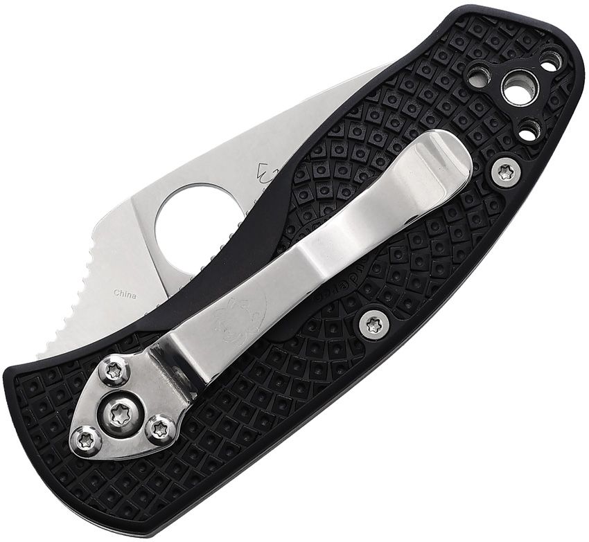 Ambitious leichtes Klappmesser, Klinge mit Wellenschliff