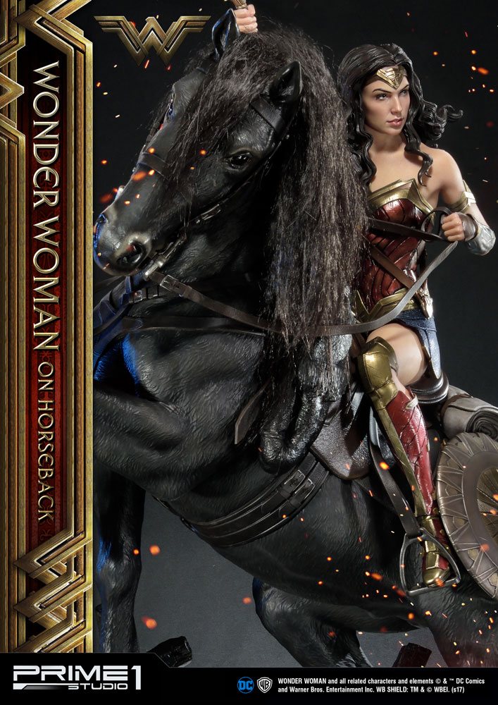 Wonder Woman Statue Wonder Woman on Horseback 138 cm
