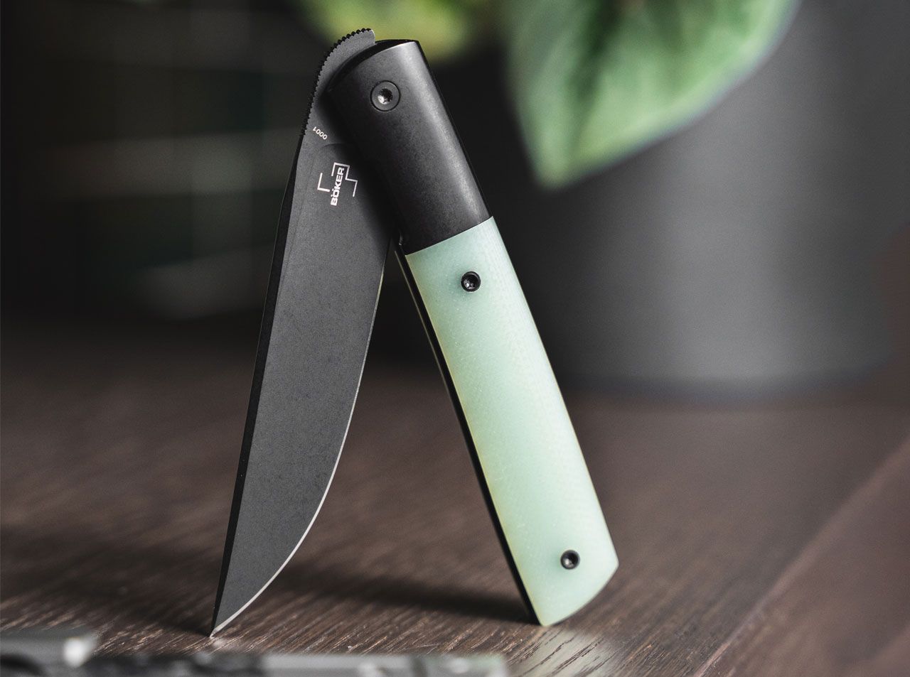 Urban Trapper Premium G10 Jade