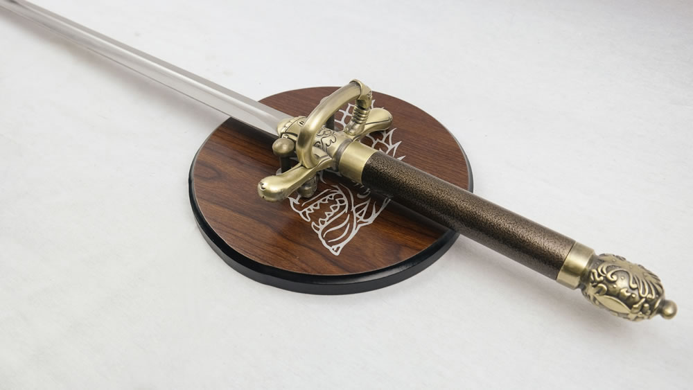 Meuchelmörder-Schwert mit Wandtafel