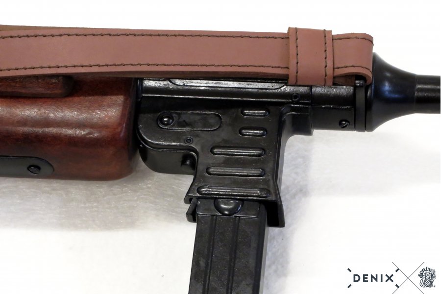 Deutsche MP 41 „Schmeisser“ mit Gurt aus Metall, Holzschaft, 9 mm, 2.WK