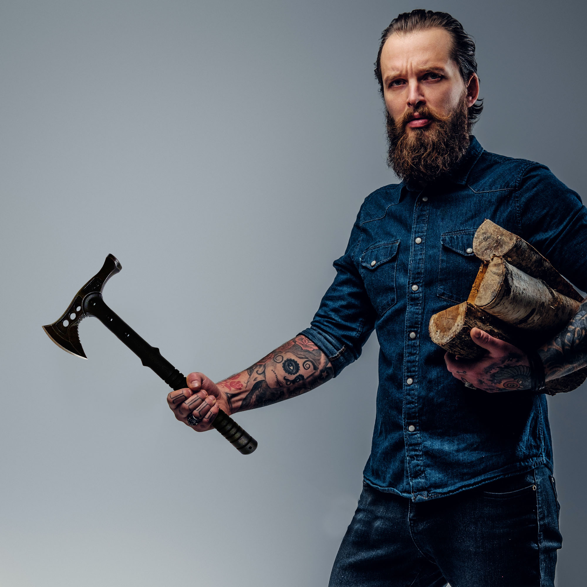 Outdoor Axt mit Hammerkopf und Scheide