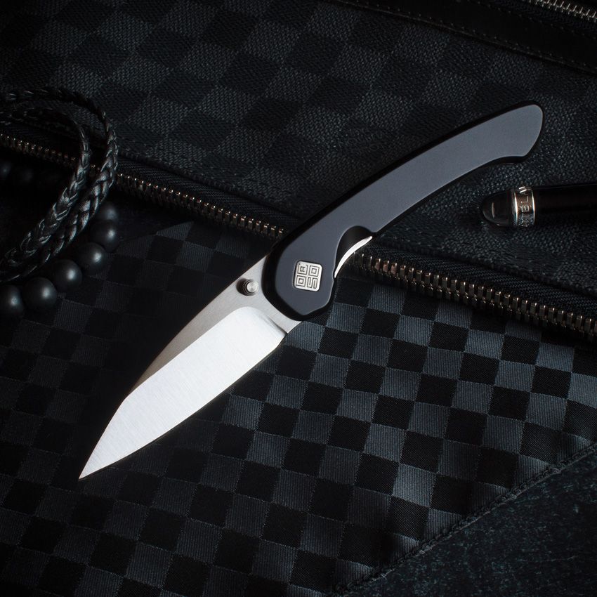 Seaton Mini, Schwarz