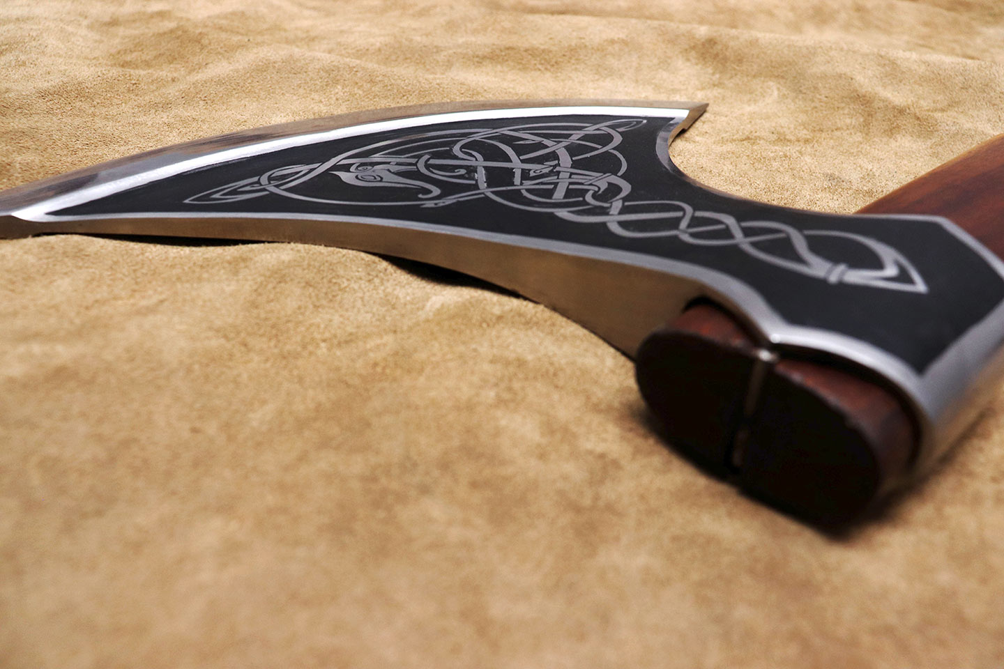 Die Chieftain Dane Axt