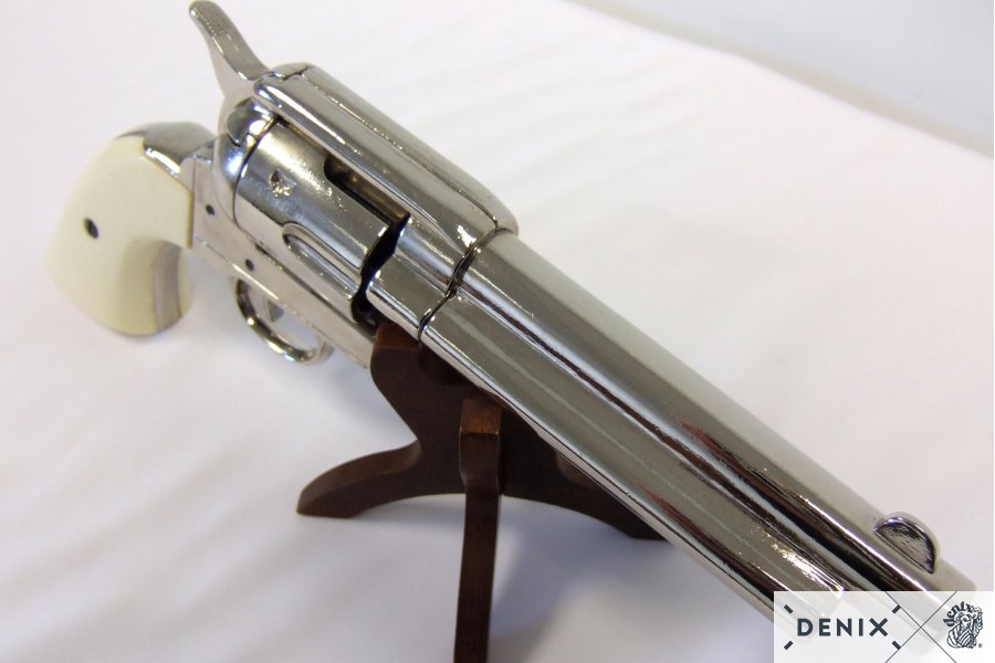 45er Colt Peacemaker, nickelf. m. Griffmuld