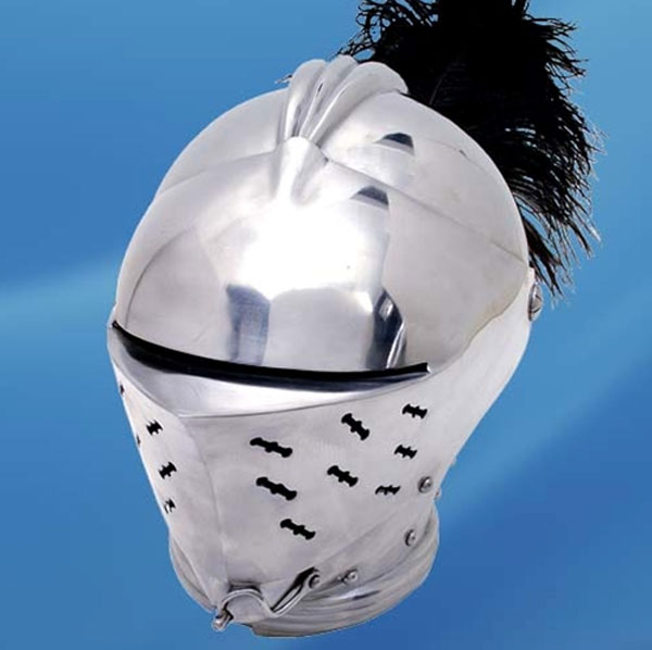 Geschlossener Tudorhelm