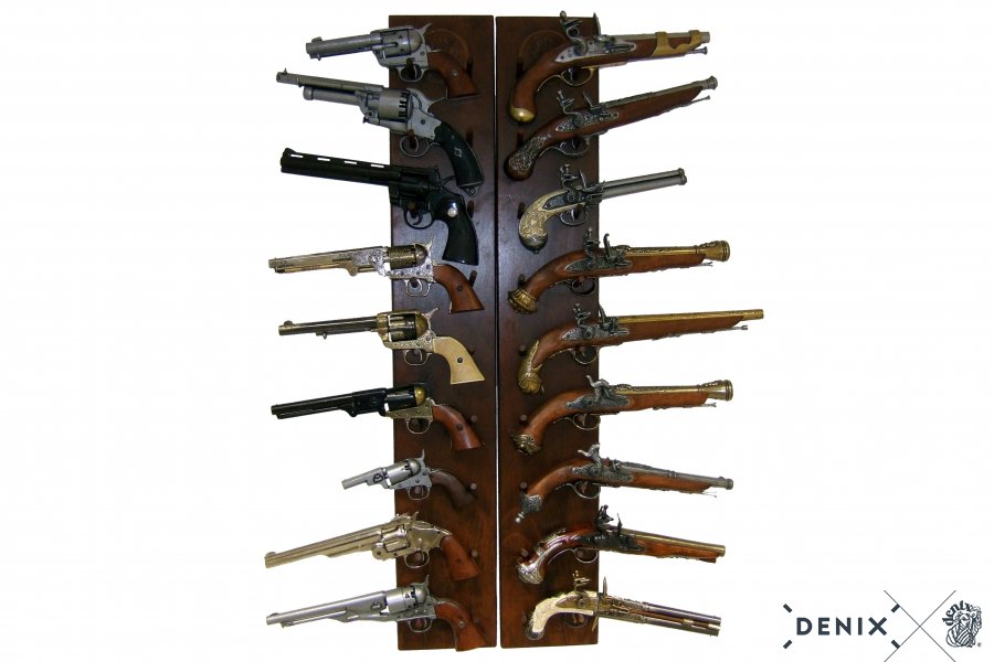 Wanddisplay für 18 Pistolen/Colts