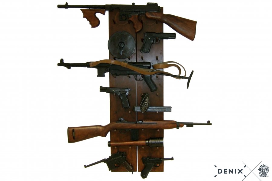 Wanddisplay für 18 Pistolen/Colts