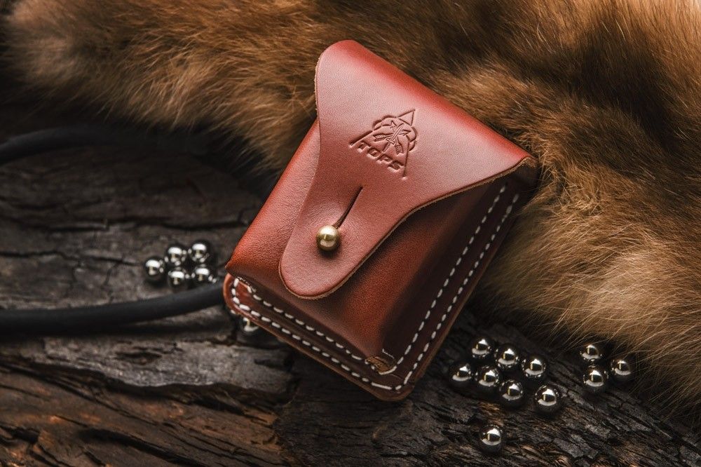 Bushcraft-Tasche aus Leder